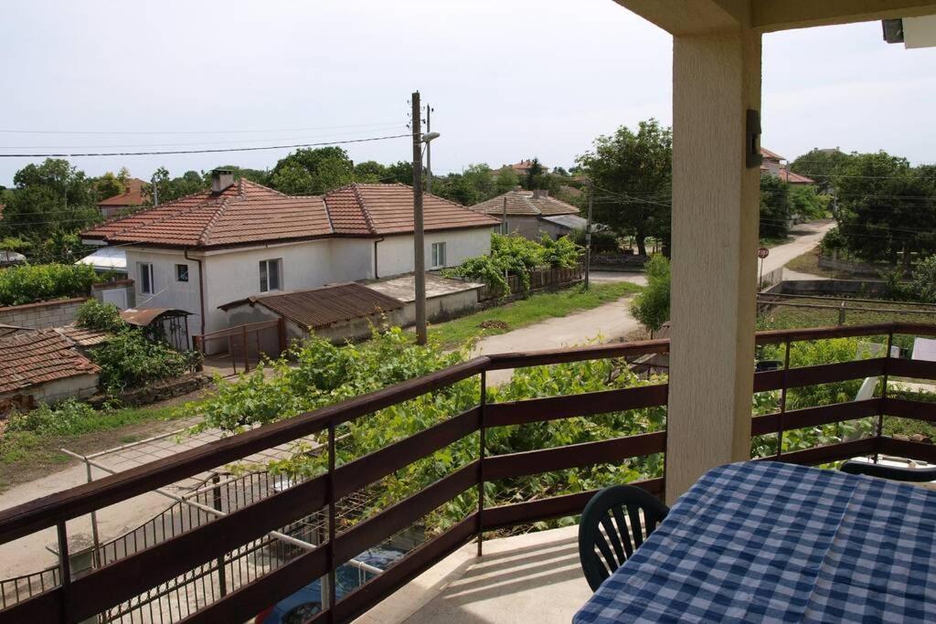 Къща За Гости Шишкови Shabla Exterior photo